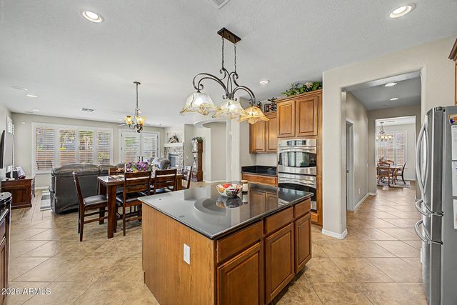 5317 W BUCKHORN Trail, Phoenix, AZ 85083
