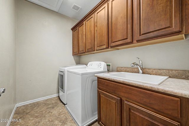 5317 W BUCKHORN Trail, Phoenix, AZ 85083