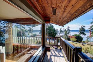 17368 Maple Lane, La Conner, WA 98257