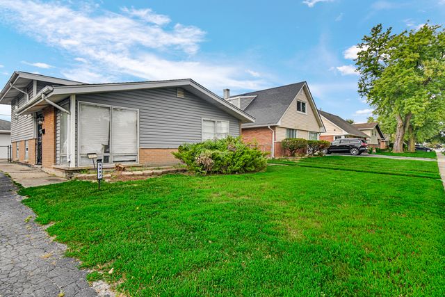 3907 W 168th Street, Country Club Hills, IL 60478