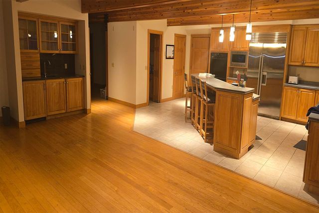 104 Upper Stonehouse Mountain Road, Orford, NH 03777