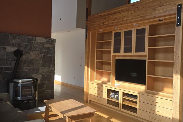 104 Upper Stonehouse Mountain Road, Orford, NH 03777