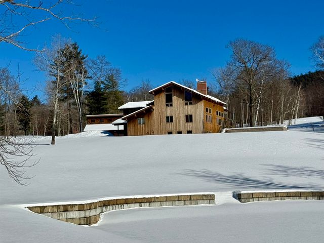 104 Upper Stonehouse Mountain Road, Orford, NH 03777