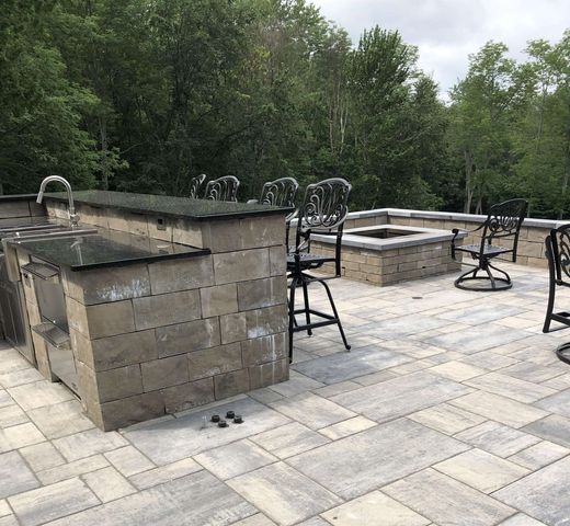 104 Upper Stonehouse Mountain Road, Orford, NH 03777