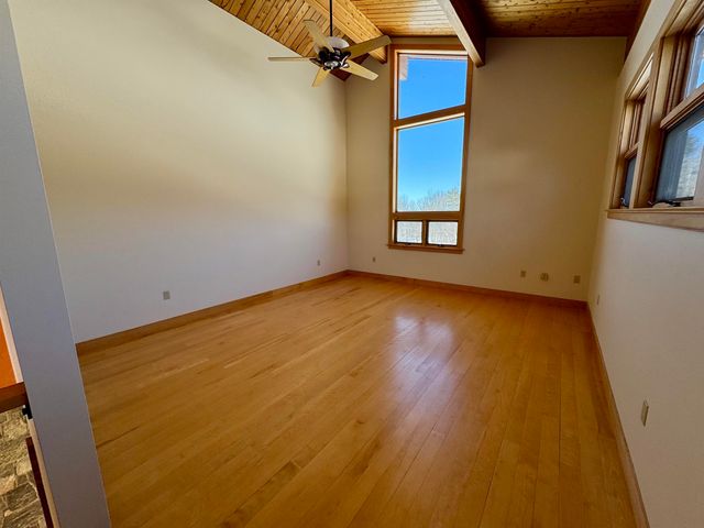 104 Upper Stonehouse Mountain Road, Orford, NH 03777