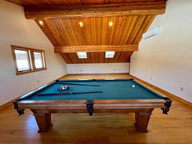 104 Upper Stonehouse Mountain Road, Orford, NH 03777