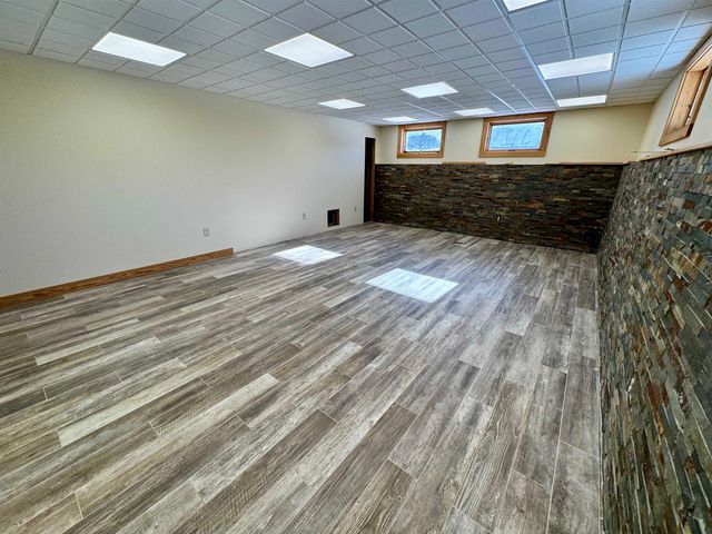 104 Upper Stonehouse Mountain Road, Orford, NH 03777