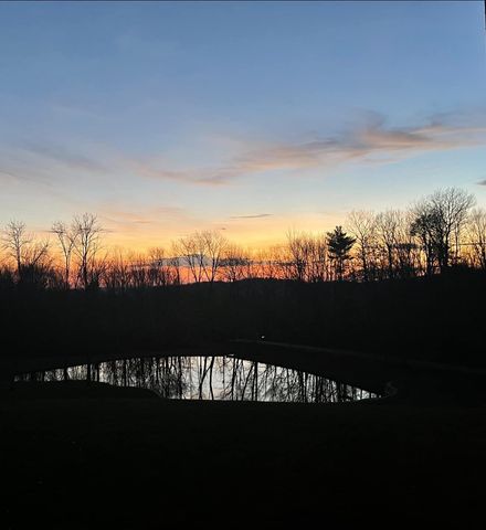 104 Upper Stonehouse Mountain Road, Orford, NH 03777