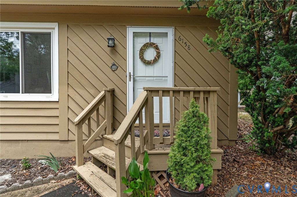 6158 Stronghold Dr, Mechanicsville, VA 23111