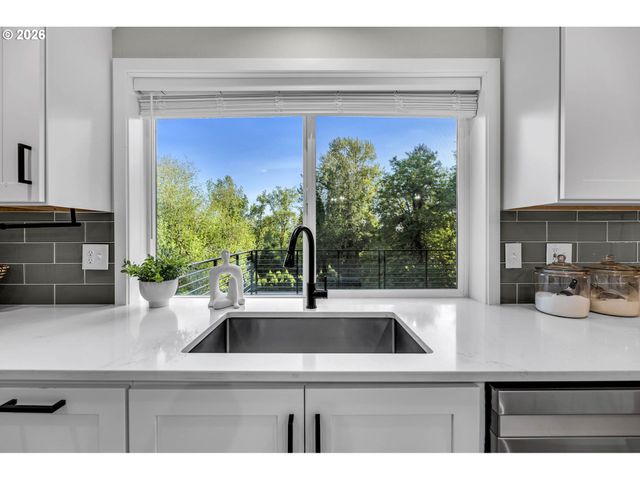 4412 Se 166TH Pl, Vancouver, WA 98660