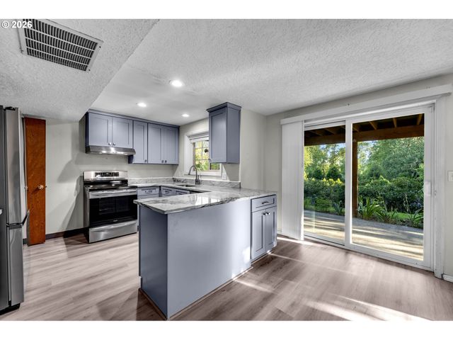 4412 Se 166TH Pl, Vancouver, WA 98660