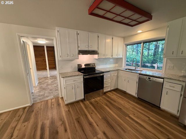 2901 TIMBERLINE Dr, Eugene, OR 97405