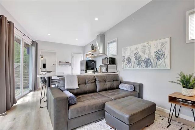 360 High Street, Fayetteville, GA 30214