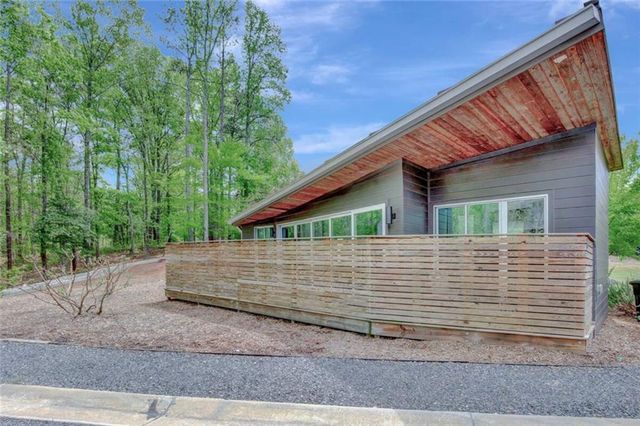 360 High Street, Fayetteville, GA 30214