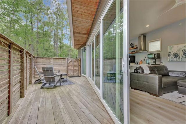 360 High Street, Fayetteville, GA 30214