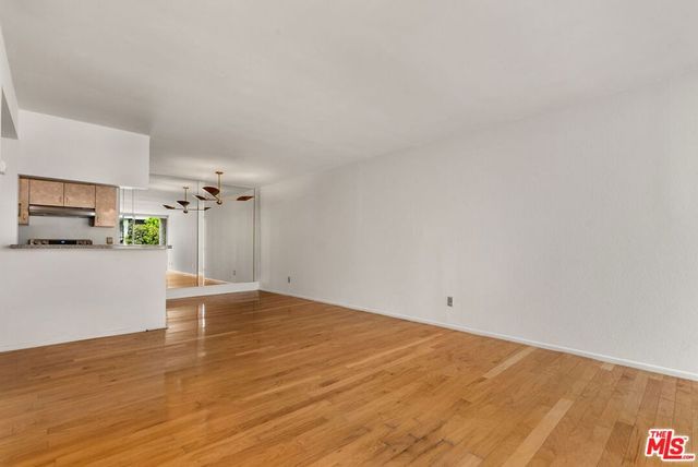 8530 Holloway Drive 309, West Hollywood, CA 90069