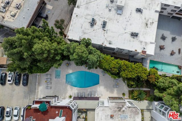 8530 Holloway Drive 309, West Hollywood, CA 90069