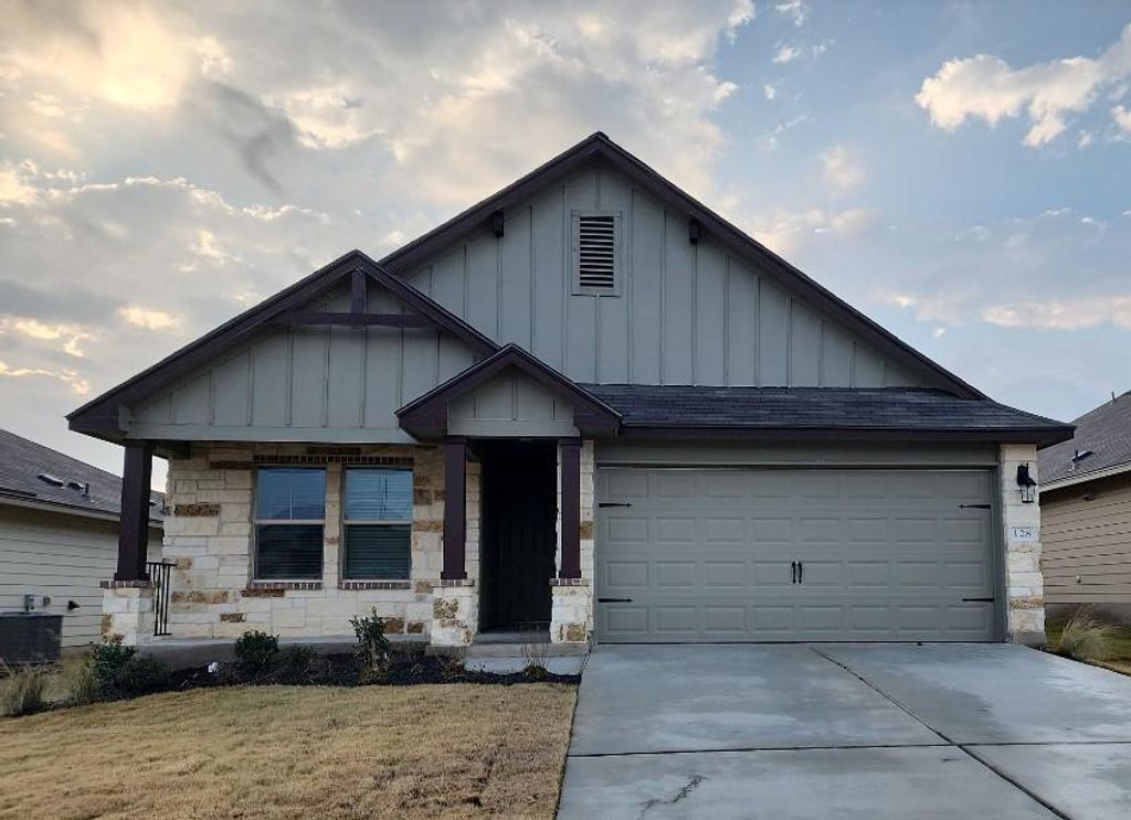 128 Onna ST, Taylor, TX 76574