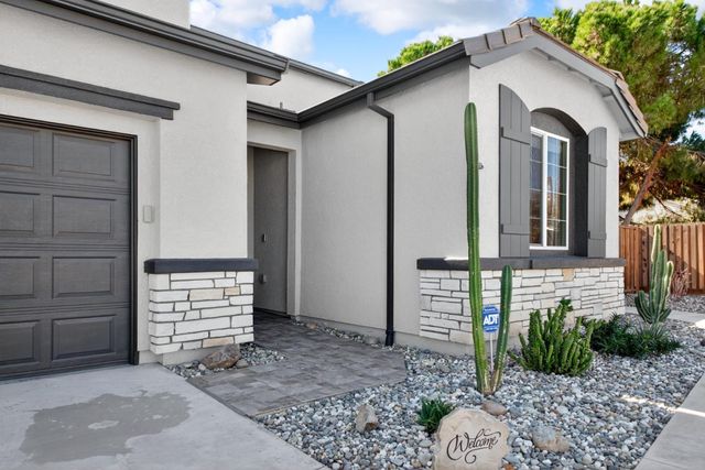 790 Monte Oro Court, Manteca, CA 95337