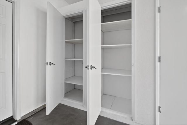 790 Monte Oro Court, Manteca, CA 95337