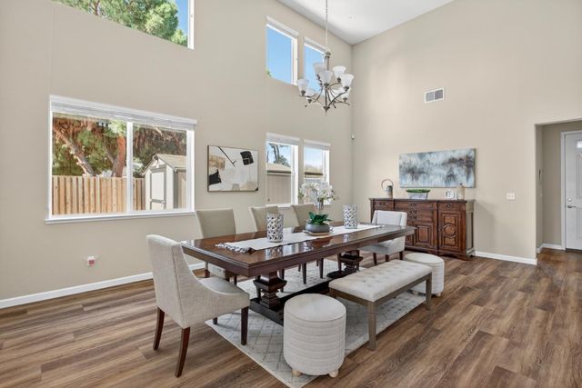 790 Monte Oro Court, Manteca, CA 95337