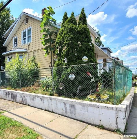 300-302 19th Avenue, Paterson, NJ 07504