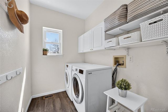 9787 Estack Court, Highlands Ranch, CO 80126