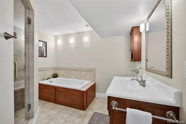 9787 Estack Court, Highlands Ranch, CO 80126