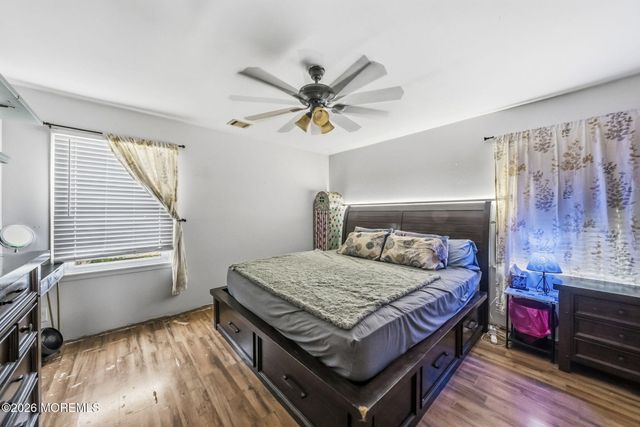 168 Milton Avenue, Cliffwood, NJ 07721