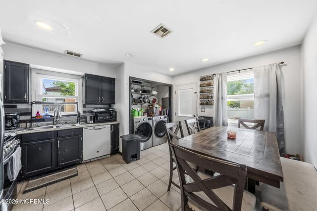 168 Milton Avenue, Cliffwood, NJ 07721