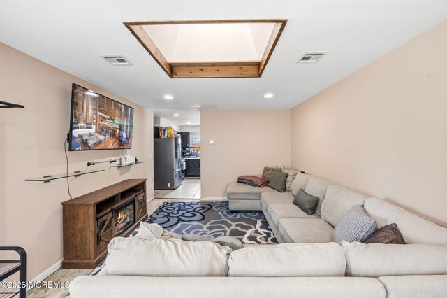 168 Milton Avenue, Cliffwood, NJ 07721