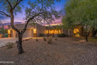 9778 N Sumter Court, Tucson, AZ 85742