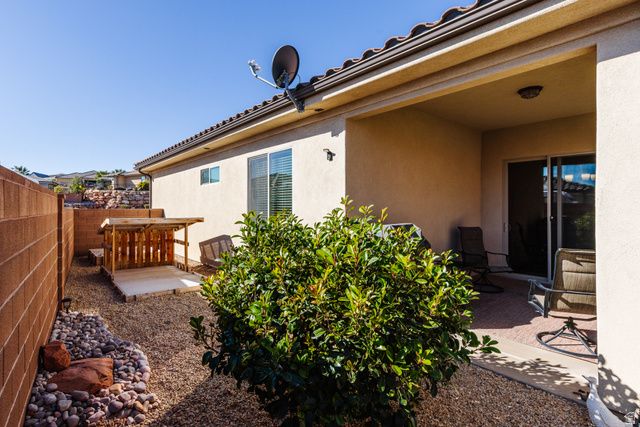 1952 N RESERVE PKWY, Washington, UT 84780