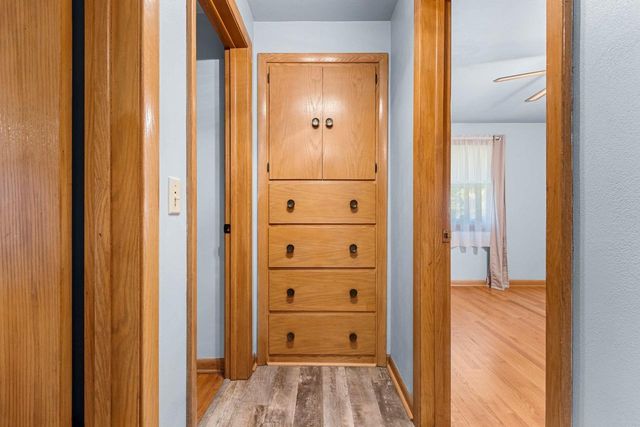 500 W SUNSET AVENUE, Appleton, WI 54911