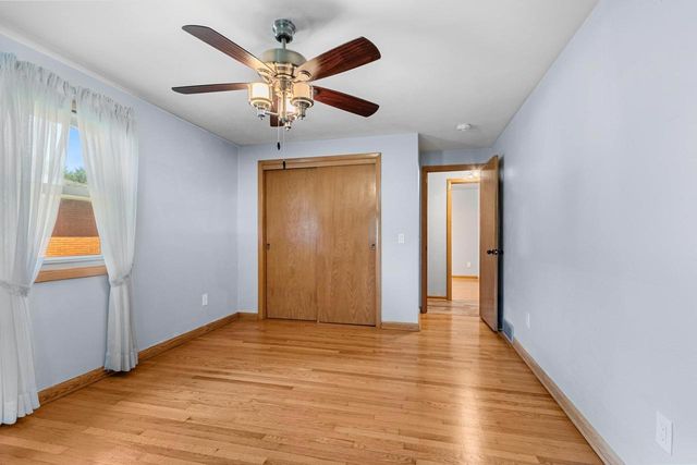 500 W SUNSET AVENUE, Appleton, WI 54911