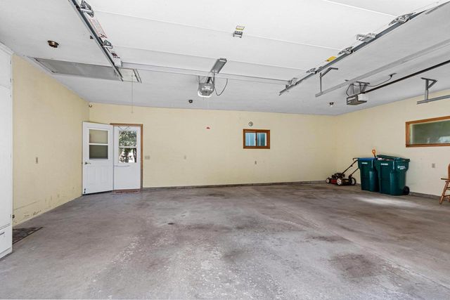 500 W SUNSET AVENUE, Appleton, WI 54911