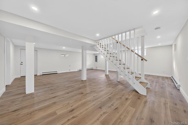 11 Appleblossom Lane, Hopewell Junction, NY 12533