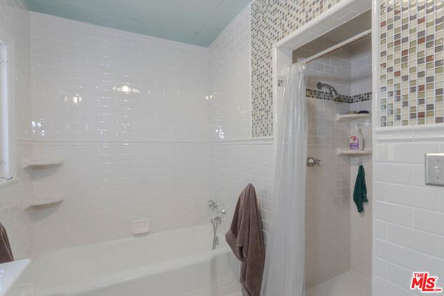 10959 STRATHMORE Drive, Los Angeles, CA 90024