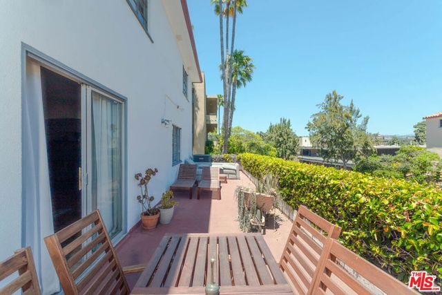 10959 STRATHMORE Drive, Los Angeles, CA 90024