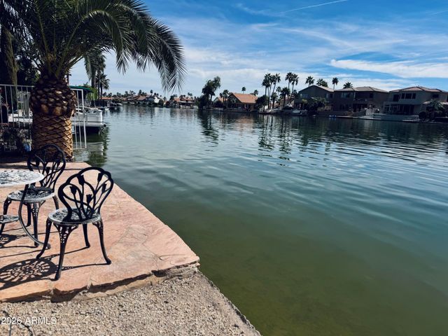 3339 E TANGLEWOOD Drive, Phoenix, AZ 85048