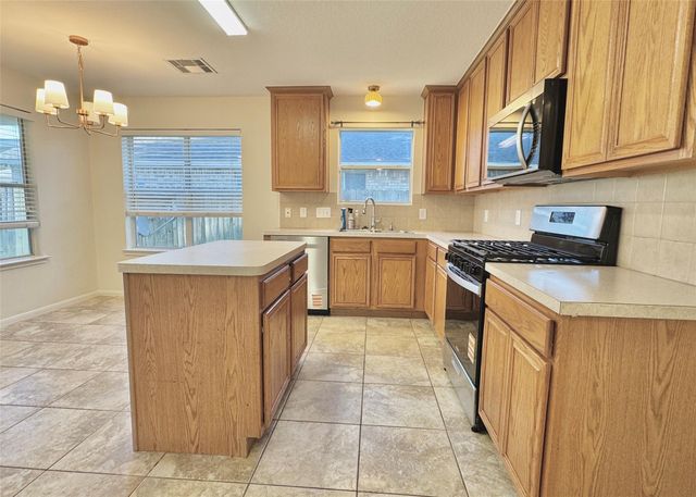 5906 Llano Creek Drive, Katy, TX 77449