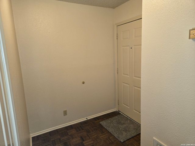 4212 Medical Dr Unit 903, San Antonio, TX 78229