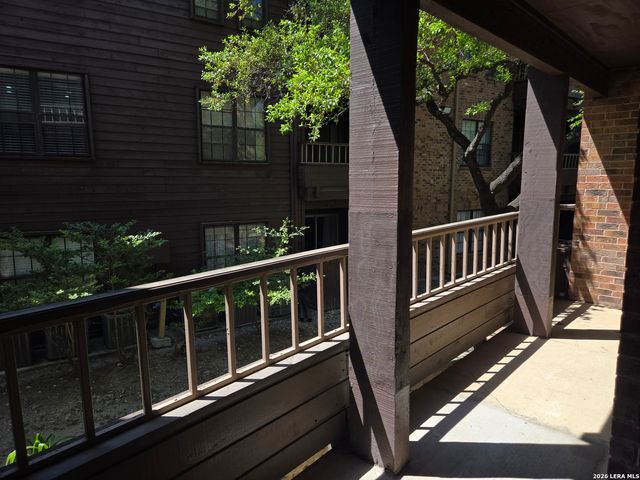 4212 Medical Dr Unit 903, San Antonio, TX 78229