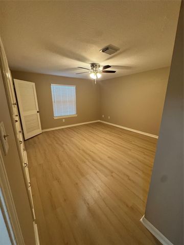 5310 Bryanhurst Lane, Spring, TX 77379
