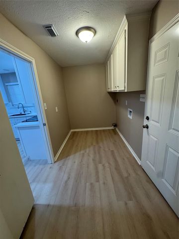5310 Bryanhurst Lane, Spring, TX 77379