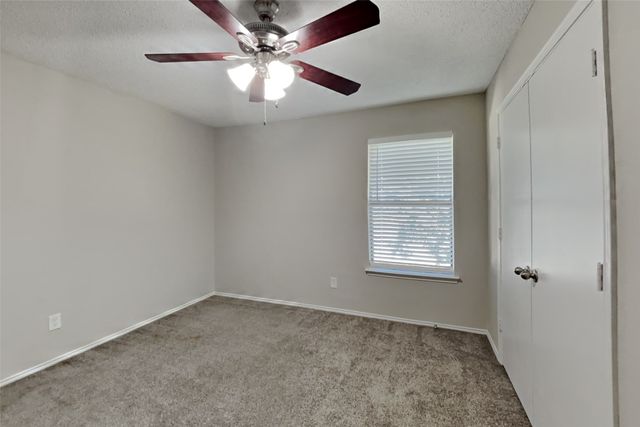 5315 Faireast Court, Arlington, TX 76018