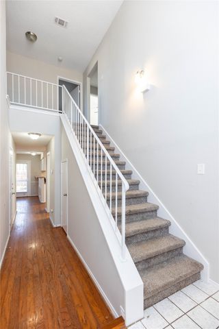 5315 Faireast Court, Arlington, TX 76018