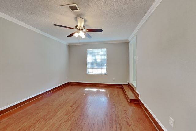 5315 Faireast Court, Arlington, TX 76018