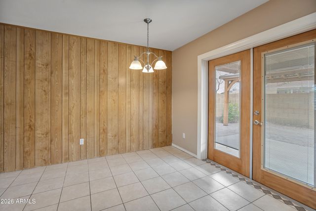 3909 S ROOSEVELT Street, Tempe, AZ 85282