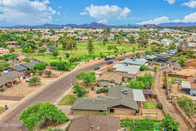 3909 S ROOSEVELT Street, Tempe, AZ 85282